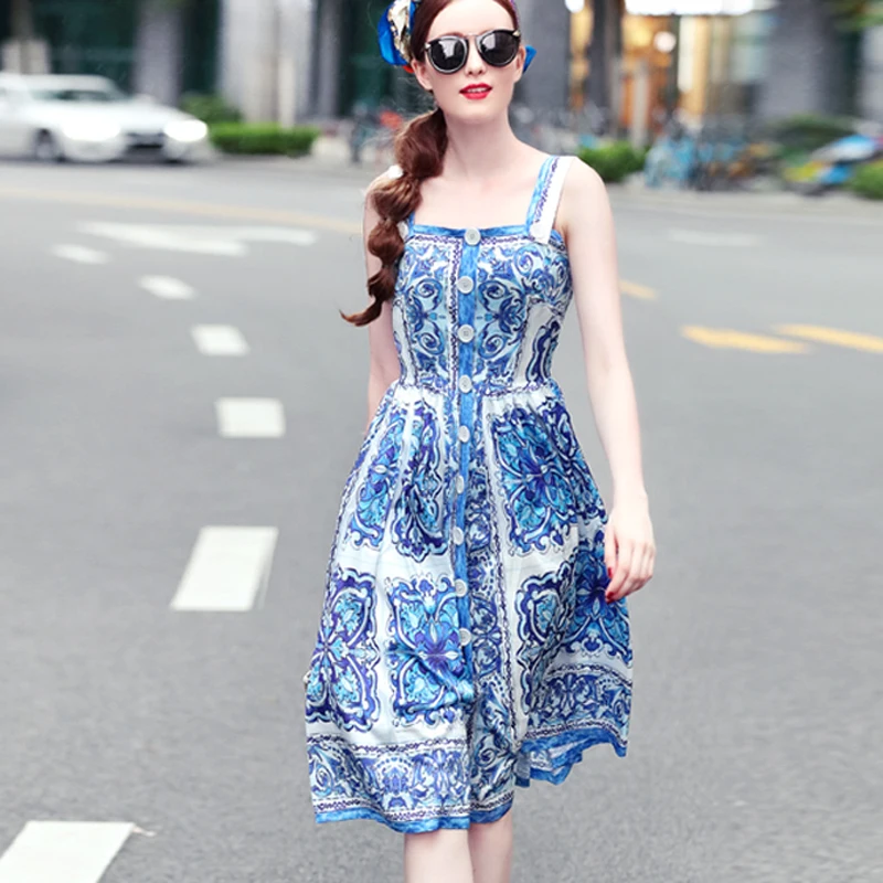

2018 Summer Women Vintage Fashion Brand Blue White Porcelain Print Dress Spaghetti Strap Buttons Slim Knee Length Dresses JC2256