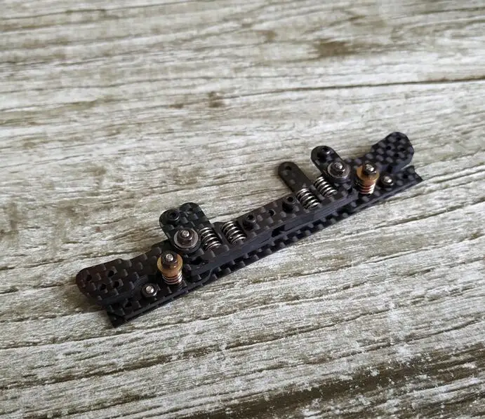 

3mm Carbon Fiber Active Suspension Front Bracket Springs Head Spare Parts For Tamiya Mini 4WD Car Accessories