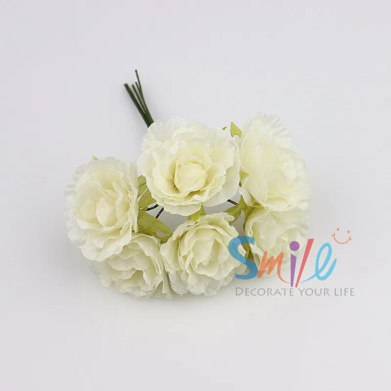 Cream flowers 1