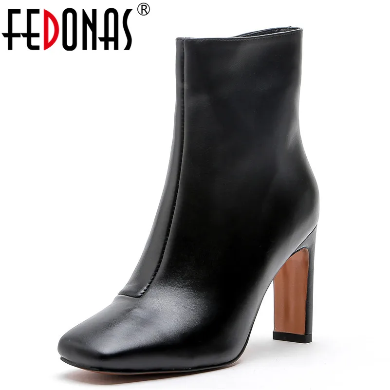 Goede FEDONAS Nieuwste Basic Laarzen Vrouwen Lederen Hoge Hakken Kantoor Pompen Dames Vierkante Teen Warm Martin Schoenen Vrouw Enkellaarsjes