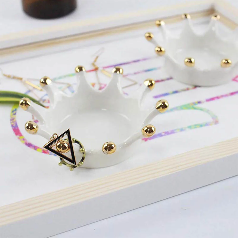 

Creative Storage Tray Home Decorations Gold - Plated Crown Jewelry Disc Tray Storage Tray Ceramic Crafts Decoration