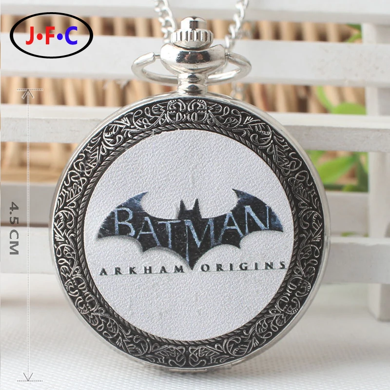 Europe and America Batman quartz pocket Watch Senior high school student Fashion trend Chain table DS270 european and american movies aladdin and the magic lamp quartz pocket watch do the old flip quartz watch chain table ds274