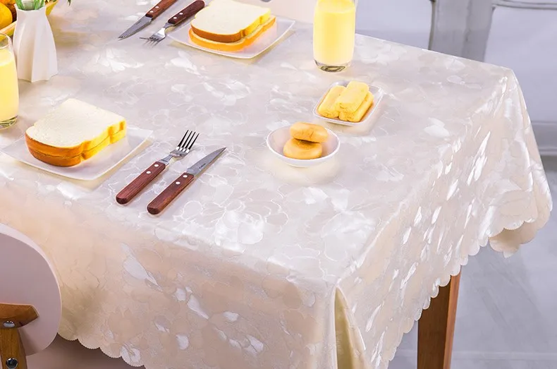  Luxury waterproof anti-hot oil table cloth Jacquard printed flower tablecloth pattern checked Recta
