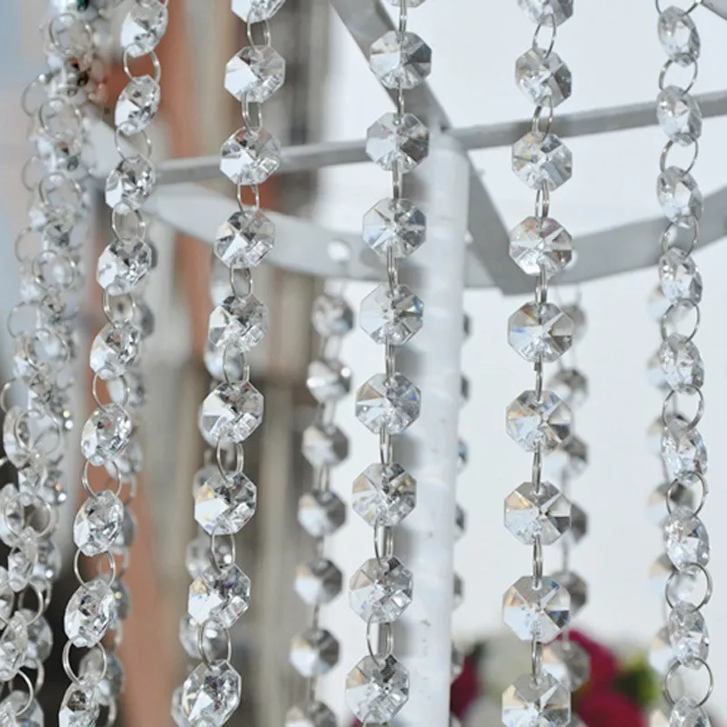 Free-shipping-33-FT-14mm-Crystal-Clear-Acrylic-Bead-Garland-Chandelier-Hanging-Wedding-Decoration (1)