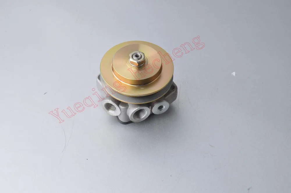 Fuel Transfer Lift Pump 02112671 / 0211 2671, 04503571 / 04503571 BF4M1013,BF6M1013,BFM1012 Fuel Transfer Lift Pump 02112671 / 0211 2671, 04503571 / 04503571 BF4M1013,BF6M1013,BFM1012
