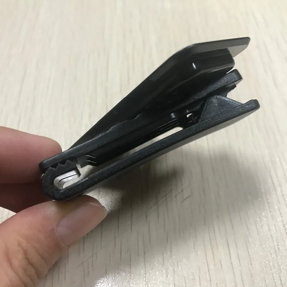 Cellet Universal Heavy Duty 360 Degree Swivel Belt Clip Holder for Smartphones