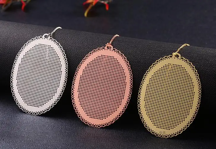 

1pcs Bookmark Feather DIY Craft Stich Cross Stitch Needlework Embroidery Crafts Counted Cross-Stitching Kit NOT PRINTED