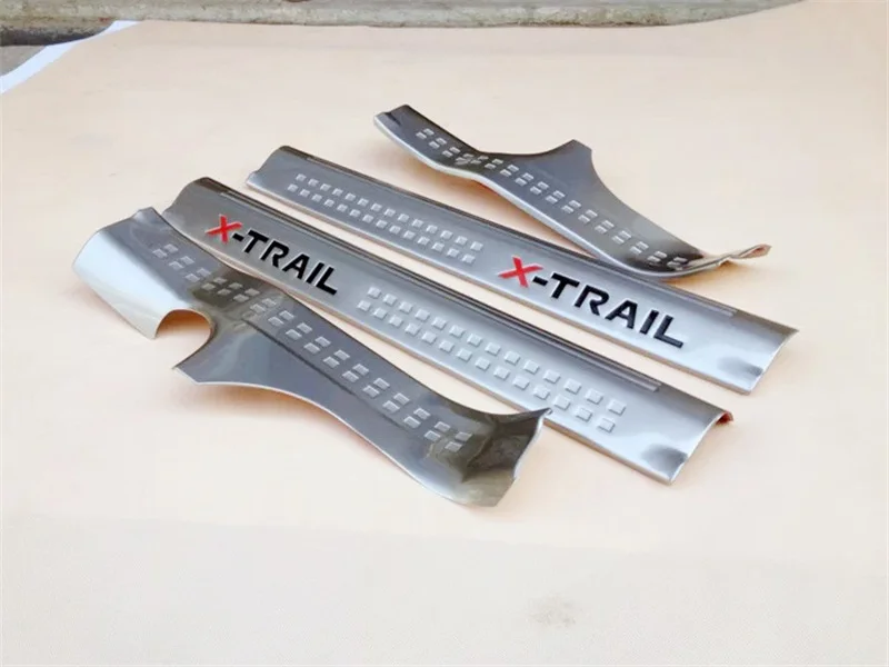 Pegatinas de puerta de ABAIWAI con tapa de puerta de logotipo negro rojo para Nissan x-trail Guard partes de interiores de coche estilo de accesorios