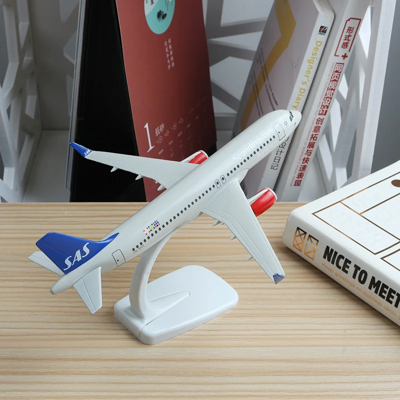 20 см SAS Northern Europe Airline Scandinan Airbus Модель самолета из цинкового сплава LN RGL модель