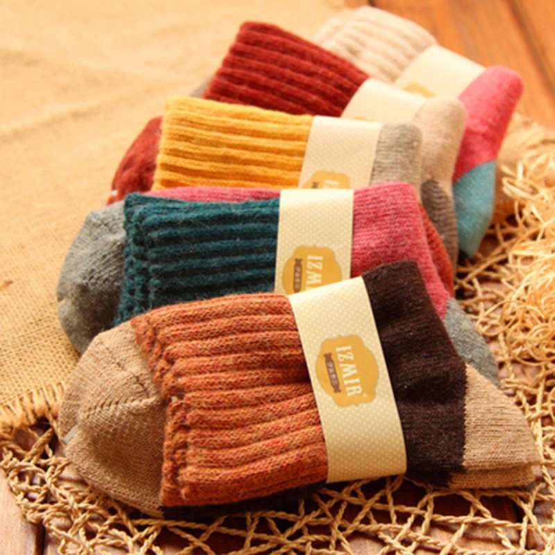 5 Pairs/set Retro Thickening Women Socks Autumn Winter Rabbit Wool Patchwork Socks Female New Japanese 5 Colors Tube Sock Studen 5 Pairs/set Retro Thickening Women Socks Autumn Winter Rabbit Wool Patchwork Socks Female New Japanese 5 Colors Tube Sock Studen