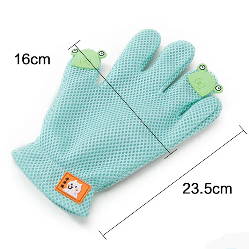 GREEN GROOMING GLOVE