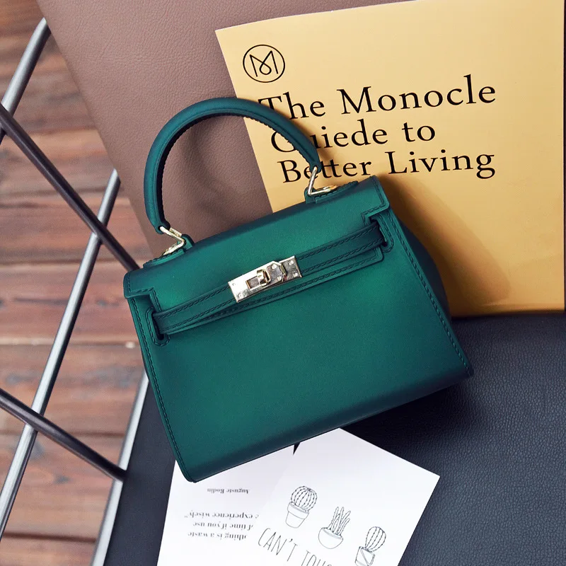 

2017 Brand Women PU leather Crossbody Shoulder Bags Luxury Ladies Handbag Designer Brand Women Jelly Bag Fashion Messenger Bag