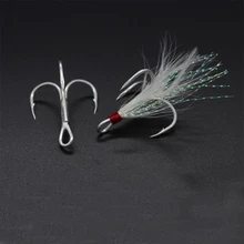 50 шт./лот рыболовные крючки тройной с пером для рыба приманка с крючком высокое качество 2#/4#/6#/8#/10