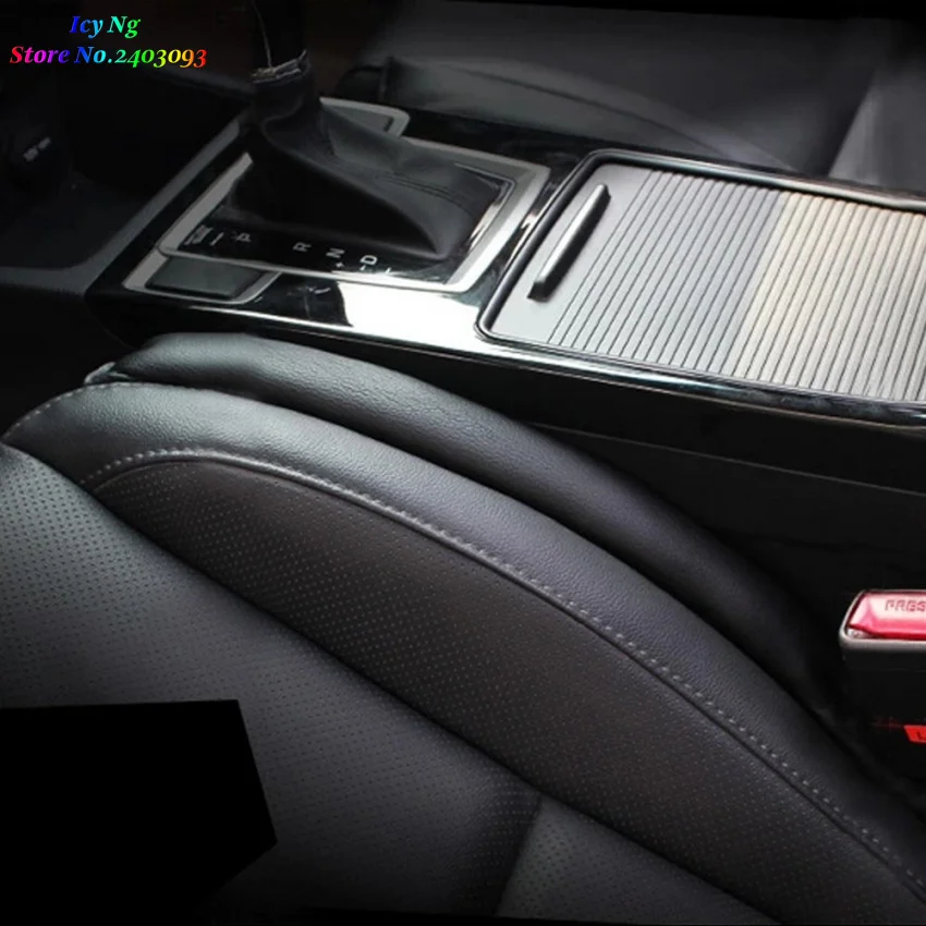 

Car Vehicle Seat Hand Brake Gap Filler Pad For Mercedes Benz W211 W221 W220 W163 W164 W203 C E SLK GLK CLS GL Car Styling