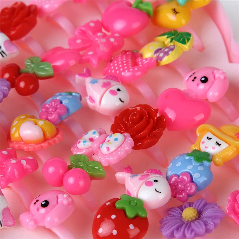 36pcs Mixed Animals Flower Metal Resin Girls Children Adjustable Rings Cartoon Finger Jewelry Pink Heart Shaped Box