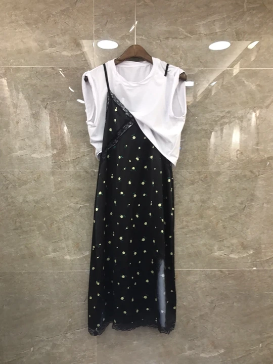 

Summer 2019 New Women's Doubled Colour Splicing Wave Point Sleeveless Dress 604
