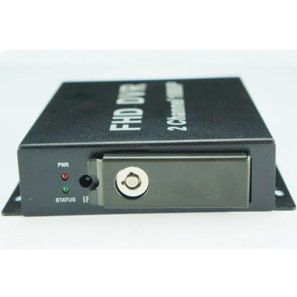 4582051689_590255345_conew1