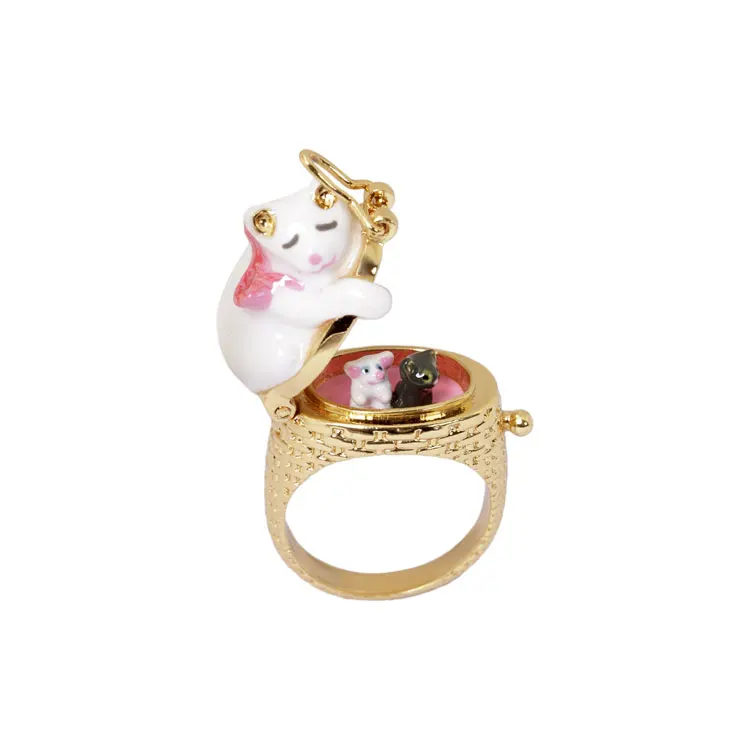 

Juicy Grape Christmas Sweet Sleep Cat Enamel Ring Rich Color Open Close Delicate Design Ring Women Fashion Charm Jewelry