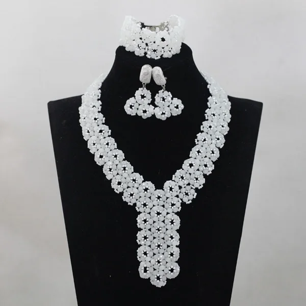 

Elegant White African Beaded Crystal Jewelry Set Handmade Chunky Costume Women Wedding Collar Necklace Set Free Shipping QW532