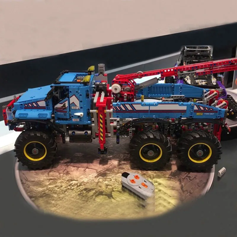 

Lepin 20056 1912Pcs Technic Series The Ultimate All Terrain 6X6 Remote Control Truck Set Building Blocks Bricks Toy Clone 42070