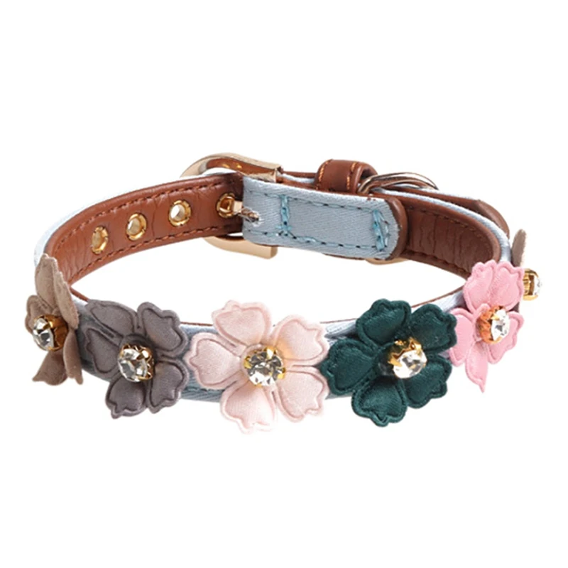 Dog Flower Collar Cute Shiny Diamonds Leather Dogs Necklaces Pet Adjustable Collars For Small Medium Dogs Chihuahua For puppy - Цвет: Синий