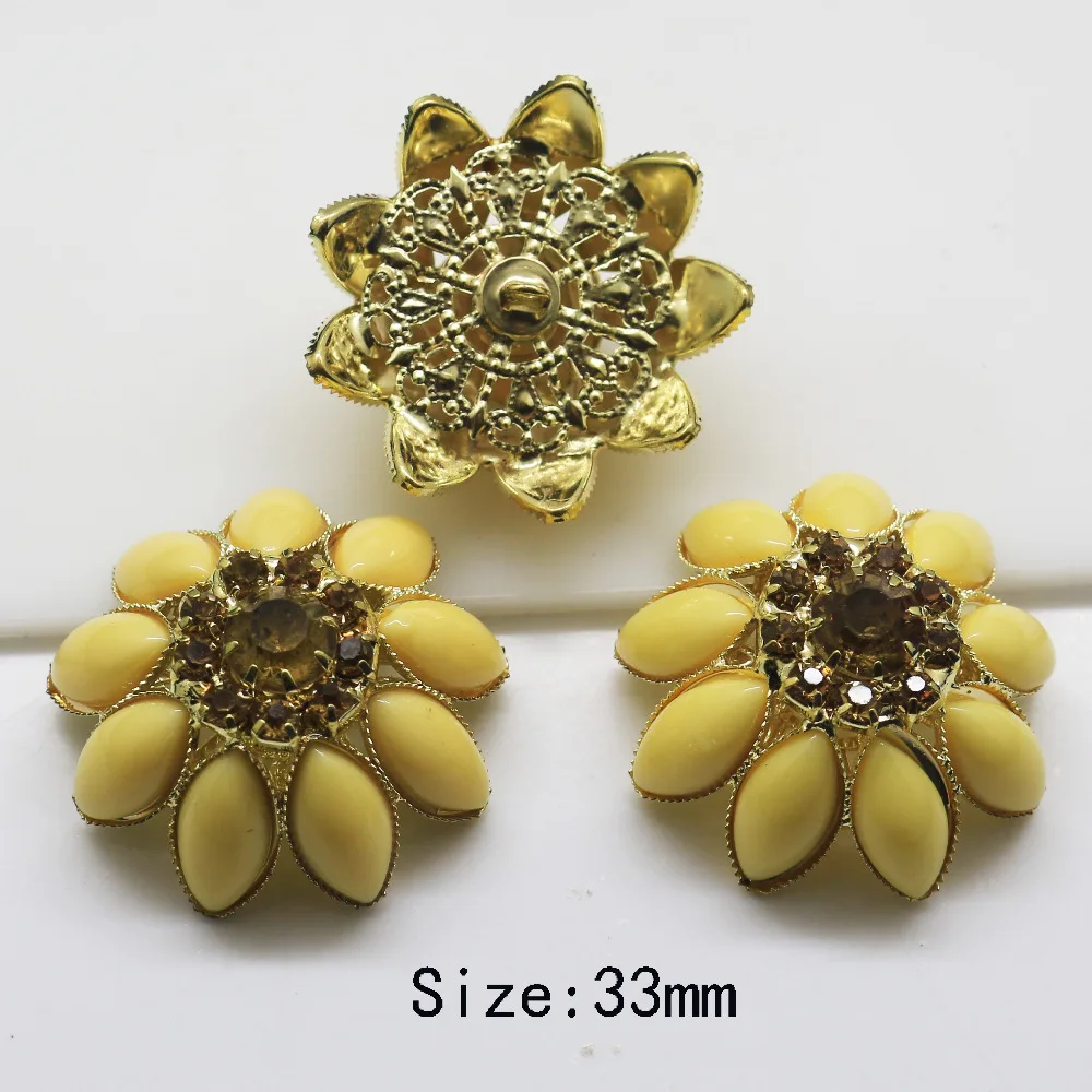 

Upscale golden 5Pcs 33mm Metal buttons Rhinestone button For sewing clothing Accessories weding handmade decorative buckle