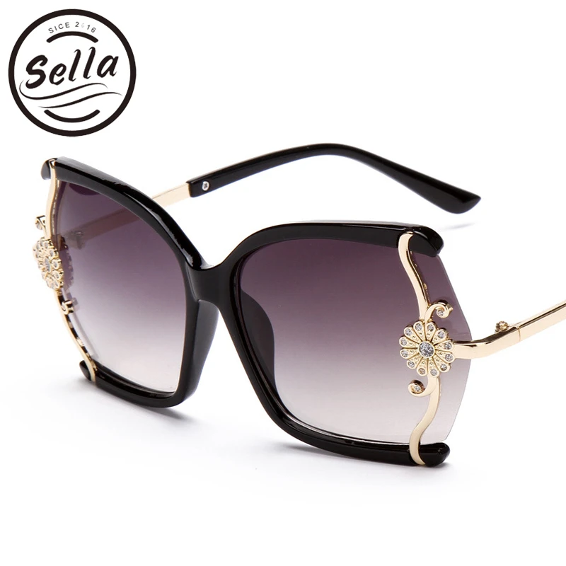 Fashion Crystal Decration Butterfly Sunglasses Brand Designer Women