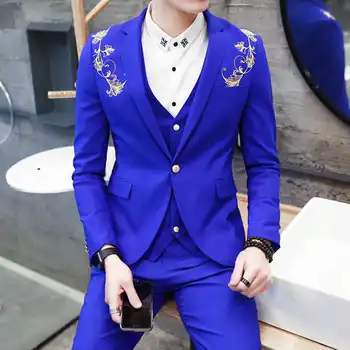 2018 Wedding Prom Latest Designs Handsome Royal Blue Burgundy Black Groom Tuxedos Gold Embroidery 3 Piece Slim Fit Mens Suits