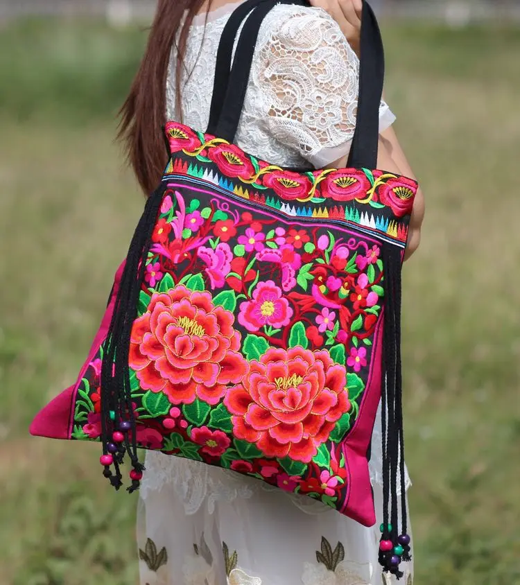 Vintage Embroidery Women National Bags Handmade Flower Embroideried Ethnic Cloth Shoulder Bag