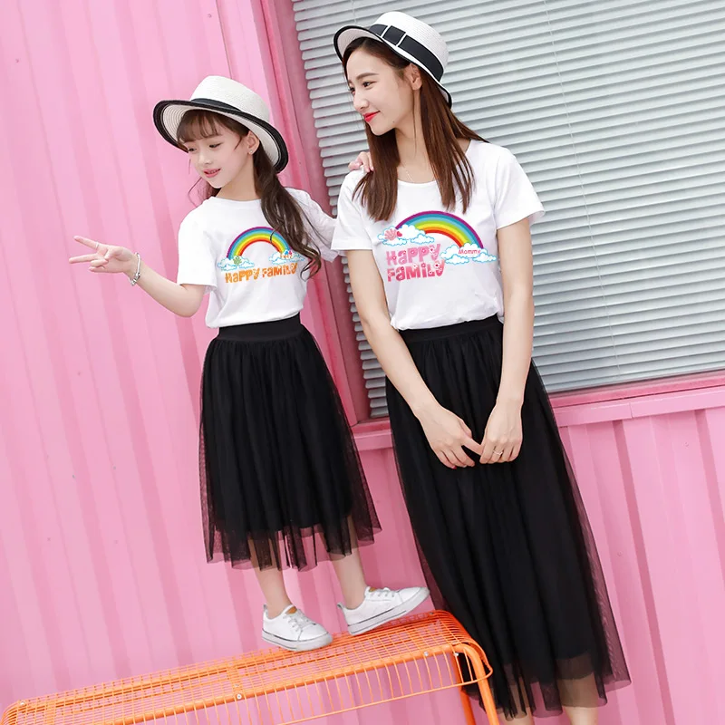 rainbow Одинаковая одежда для мамы и дочки; платья для мамы и дочки; новые Семейные комплекты одежды для мамы и дочки - Цвет: rainbow