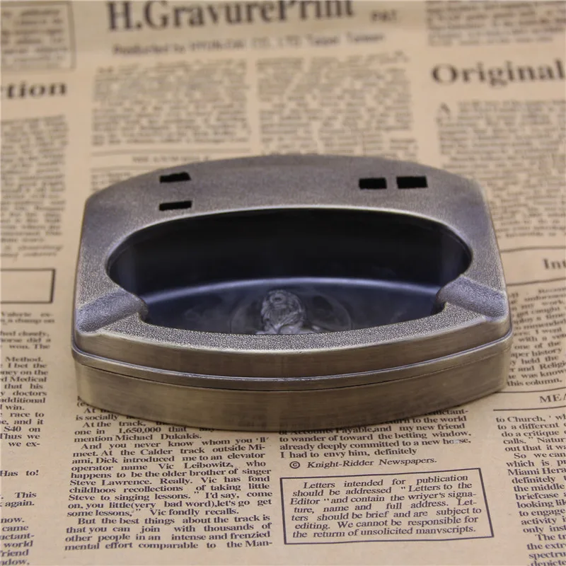 Продажа Настольная пепельница с зажигалкой. Искусство и ремесла, подарки