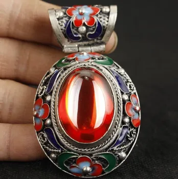 

Beautiful Chinese Old Tibetan Silver Inlaid with Artificial Orange Zircon Cloisonne Handwork Pendant