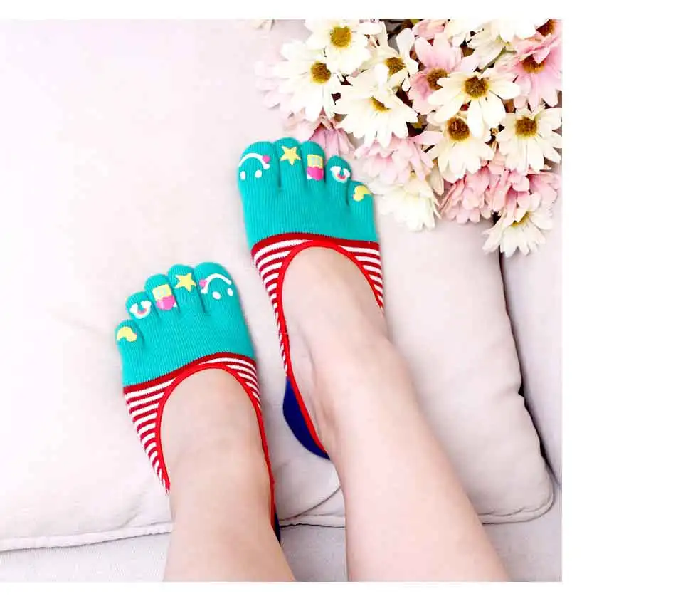 Spring And Summer Women's Cute Japanese Five-Finger Cartoon Smiley Thin Horizontal Tide Female Shallow Mouth Invisible Boat Sock (9)