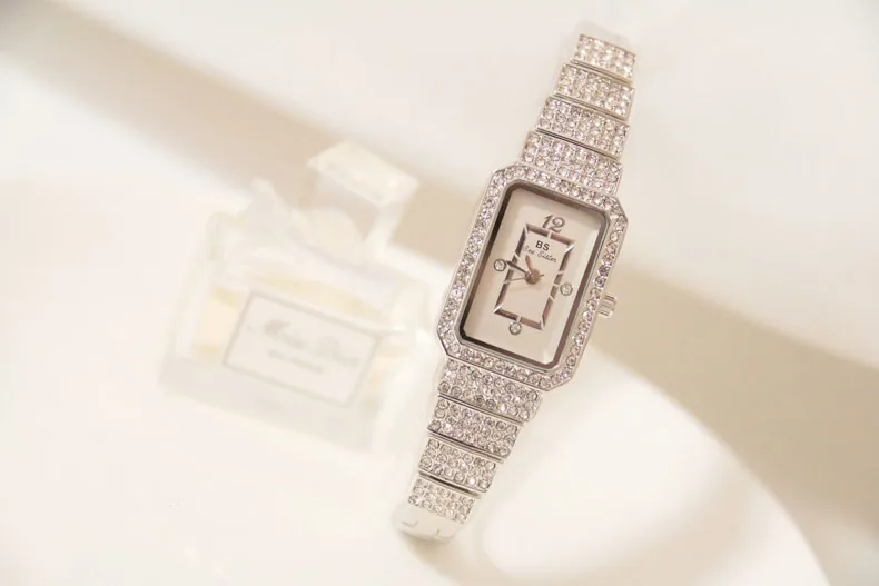 Высокое качество лучший бренд Роскошный бриллиантовый браслет женские маленькие часы женские кварцевые золото водонепроницаемый Новая мода женские часы квадратные часы металлические женские со стразами