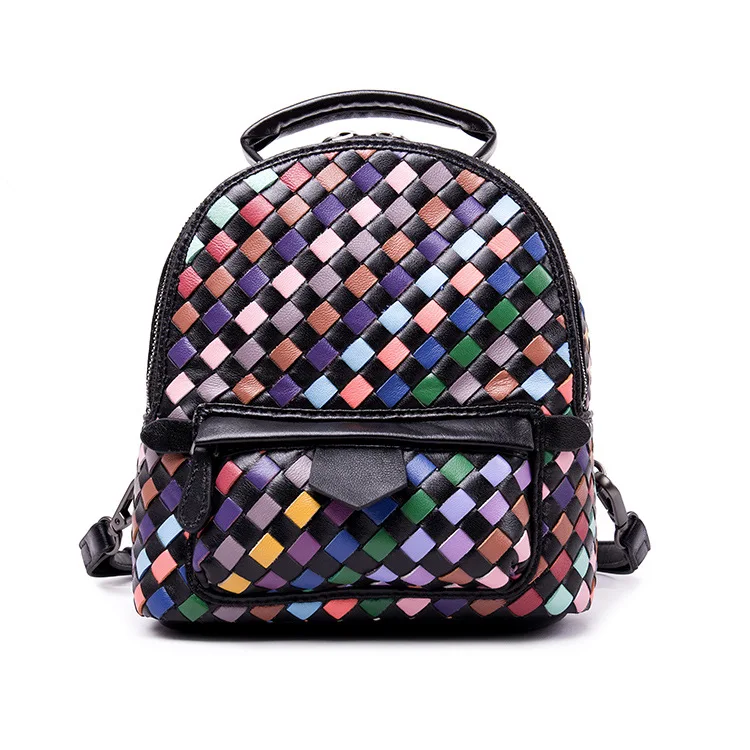 Casual weaving shoulders Messenger shoulder wave backpack creative geometric pattern section leather handkerchief Casual weaving shoulders Messenger shoulder wave backpack creative geometric pattern section leather handkerchief