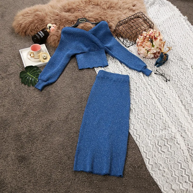 

2018 winter new women v collar bright silk knitting shirt sweater + high waist bag buttocks long skirt suit female two piece set