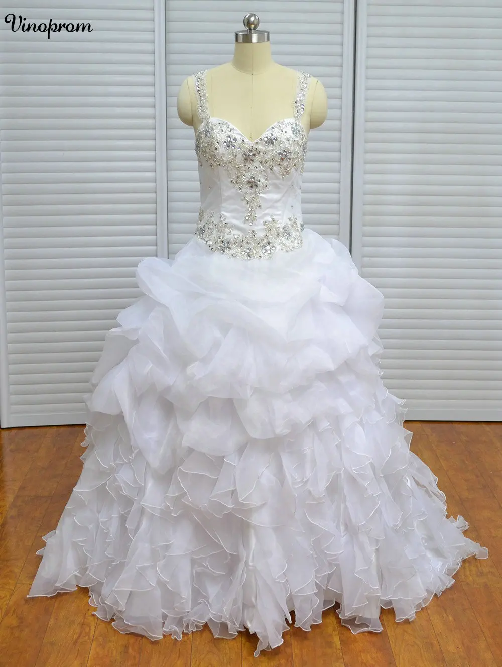 

2018 Spaghetti Straps Bridal Gown vestidos de noiva Ball Gown Women Bridal Gown Appliques Beaded Wedding Dress for Brides