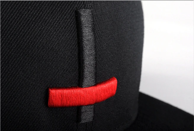 2017 جديد العلامة التجارية الشارع الرقص بارد الهيب هوب قبعات التطريز الأسود الصليب الأحمر Snapback رجع الرجال قبعات بيسبول العظام قبعة