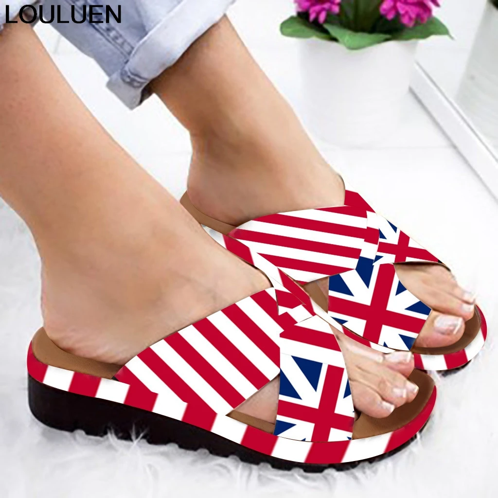 LOULUEN/обувь; летние шлепанцы; босоножки на толстой подошве с британским флагом; босоножки на танкетке; женская пляжная обувь с открытым носком; 24 мая; 21