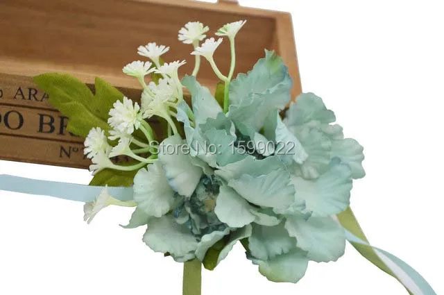 

Wedding Prom Scabiosa Babys Breath Bridal Decoration Hand Wrist Flowers Mother of Bride Groom Corsage Party Bracelets Light Blue