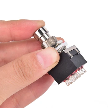 

9-pin 3PDT Guitar Effects Pedal Box Stomp Foot Metal Switch True Bypass Black