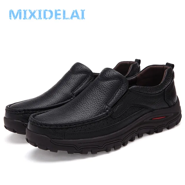 이탈리아 가죽의 우아함과 다목적 디자인으로 돋보이는 MIXIDELAI 남성용 로퍼 모카신