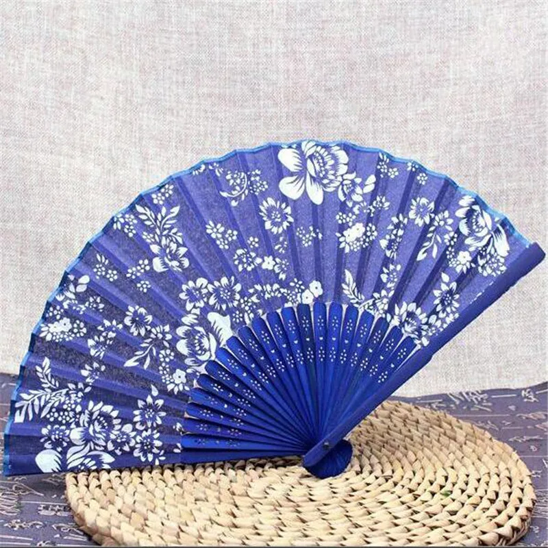 2017 New Chinese Blue And White Porcelain Silk Fan Classical Folding