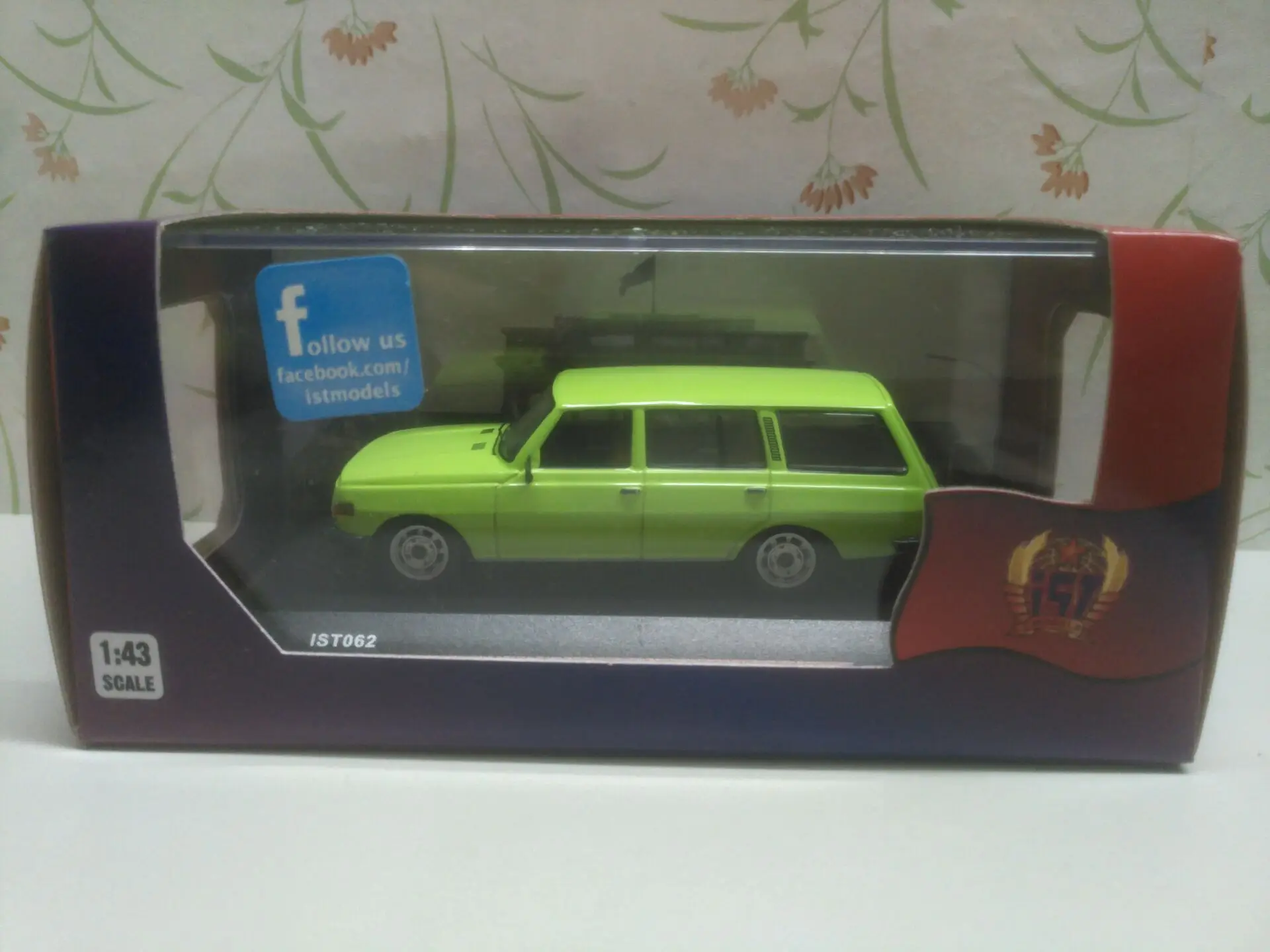 Ist model 1:43 wartchen 353 W KOMBI модель из металлического сплава автомобиля игрушки для детей