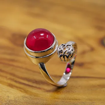 

S925 silver jewelry Heritage Classic Silver Lady red corundum ring opening