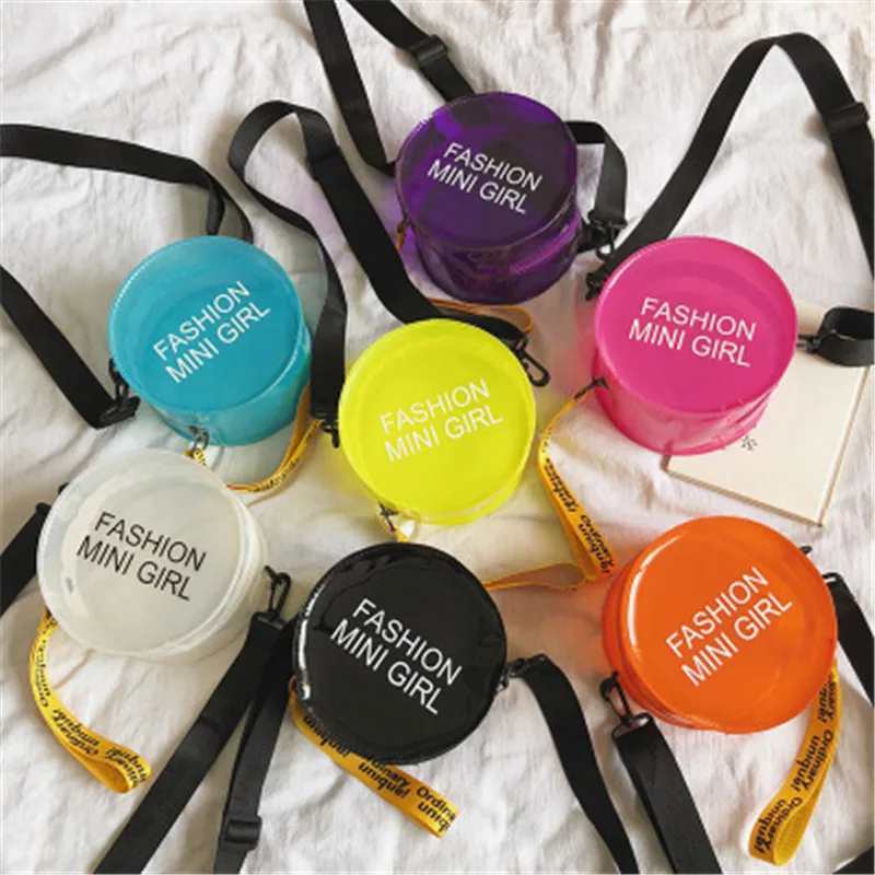 

Transparent Women crossbody Bag Female Round Jelly Messenger Bag Summer 2019 Simple Clear Cute Small Circular Fashion Bag A5