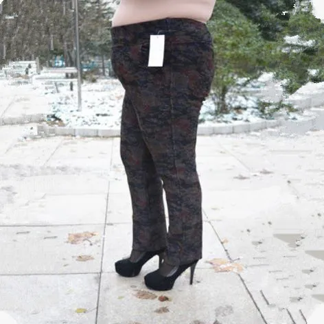 

Clobee Women Pants Middle Age Women 2019 Winter Wear Skinny Leggings Plus Size 6XL High Elastic Retro Floral Capris & Pants J486