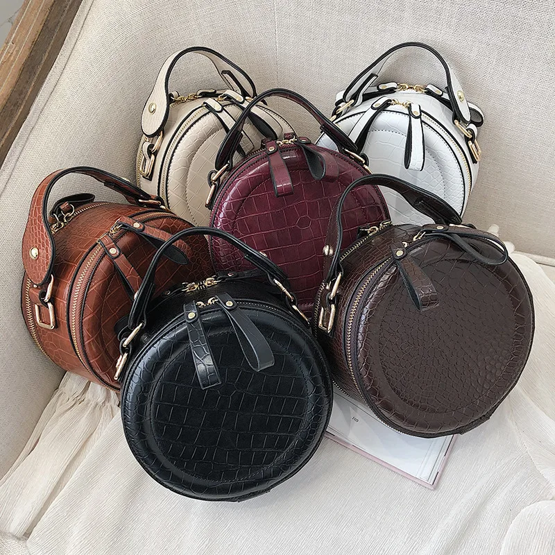 جولة Crossbody حقائب للنساء 2019 عالية الجودة جلدية حقيبة يد فاخرة مصمم السيدات التمساح نمط الكتف حقيبة ساعي جولة Crossbody حقائب للنساء 2019 عالية الجودة جلدية حقيبة يد فاخرة مصمم السيدات التمساح نمط الكتف حقيبة ساعي