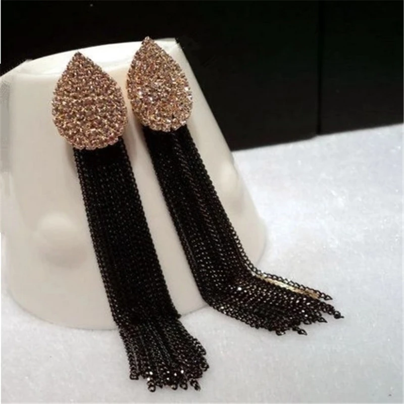 Charmwin Luxury Tassel Long Earrings Fashion Brand Gold Color Crystal Rhinestone Drop Earrings Accessories Jewelry Women 451K