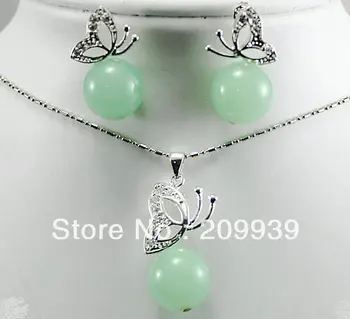 

huij 0094 Wonderful butterfly Light green jade pendant earrings